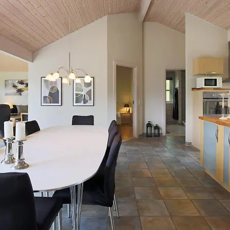 Three-bedroom Holiday In Gorlev 3 בית נופש