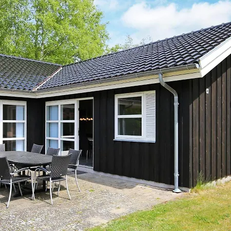 Three-bedroom Holiday In Gorlev 3 *